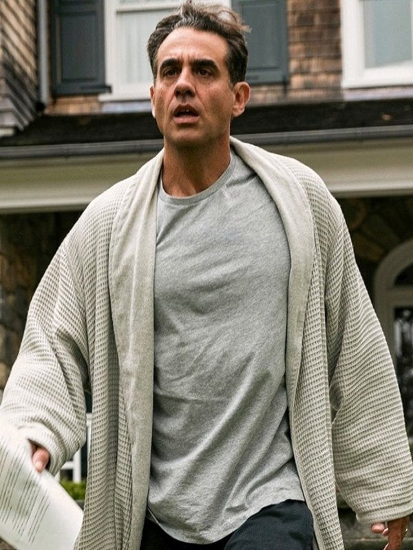 Bobby Cannavale The Watcher 2022 Robe