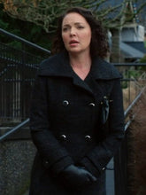 Firefly Lane Season 2 Tully Hart Black Coat