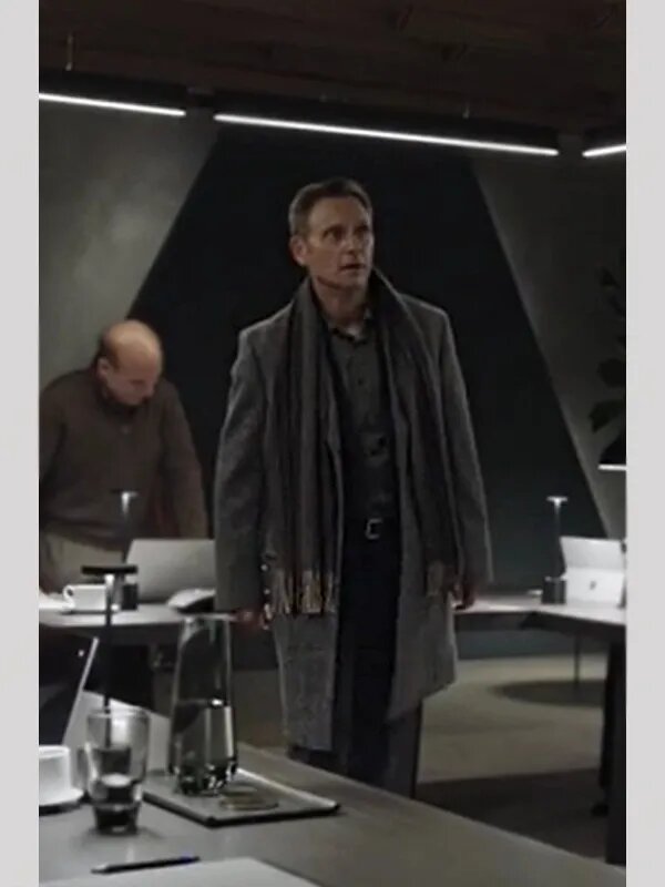 Plane 2023 Tony Goldwyn Coat