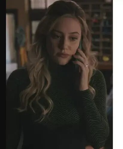 Riverdale S06 Betty Turtleneck Sweater