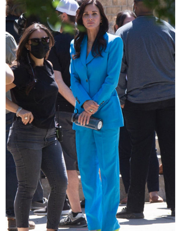 Scream 6 2023 Courteney Cox Blue Suit