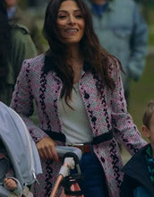 Sex/Life S02 Sarah Shahi Coat