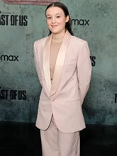 The Last Of Us 2023 Bella Ramsey Pink Suit