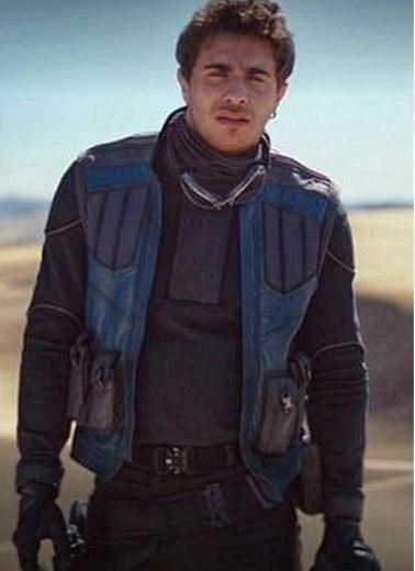 Toro Calican The Mandalorian Jake Cannavale Vest