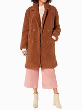 Heartstopper 2022 Elle Argent Fur Coat